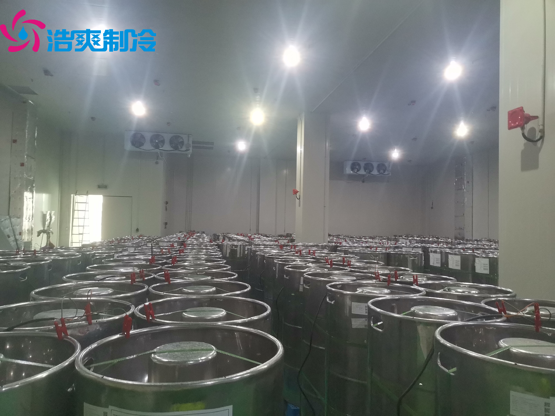 化学品工厂建造300m²防爆冷库安装工程造价为多少